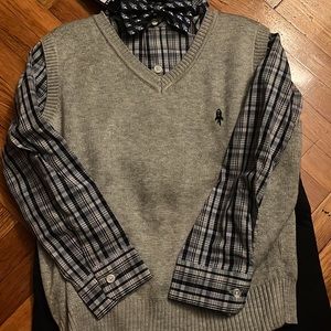 NWT 4-piece sweater vest set